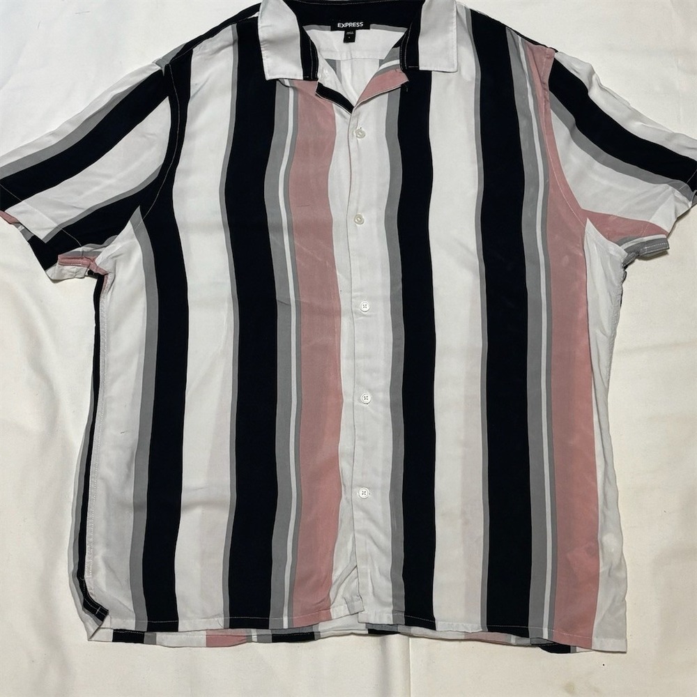 Express Button-Up Shirt Mens Size L Short Sleeve Vertical Striped Multi